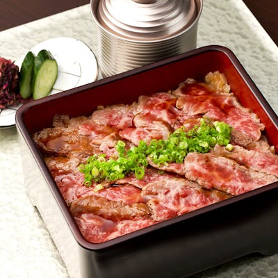 貴重な沖縄県石垣牛を使用したお料理