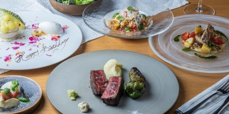 【休日】日本各地から集めた冬の食材を楽しめる全6品のシーズナブルコース