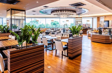 レストラン ラ・ベランダ/アパホテル&リゾート 両国駅前タワー