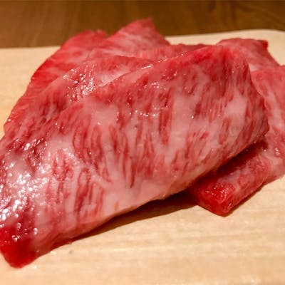 風味豊かなお肉を焼肉でいただく