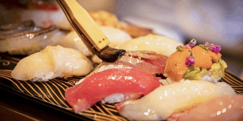 【Xmas2025】cena　A　冬の高級食材の握り13貫とクリスマスドルチェ含む特別料理全5皿　＋乾杯シャンパン付