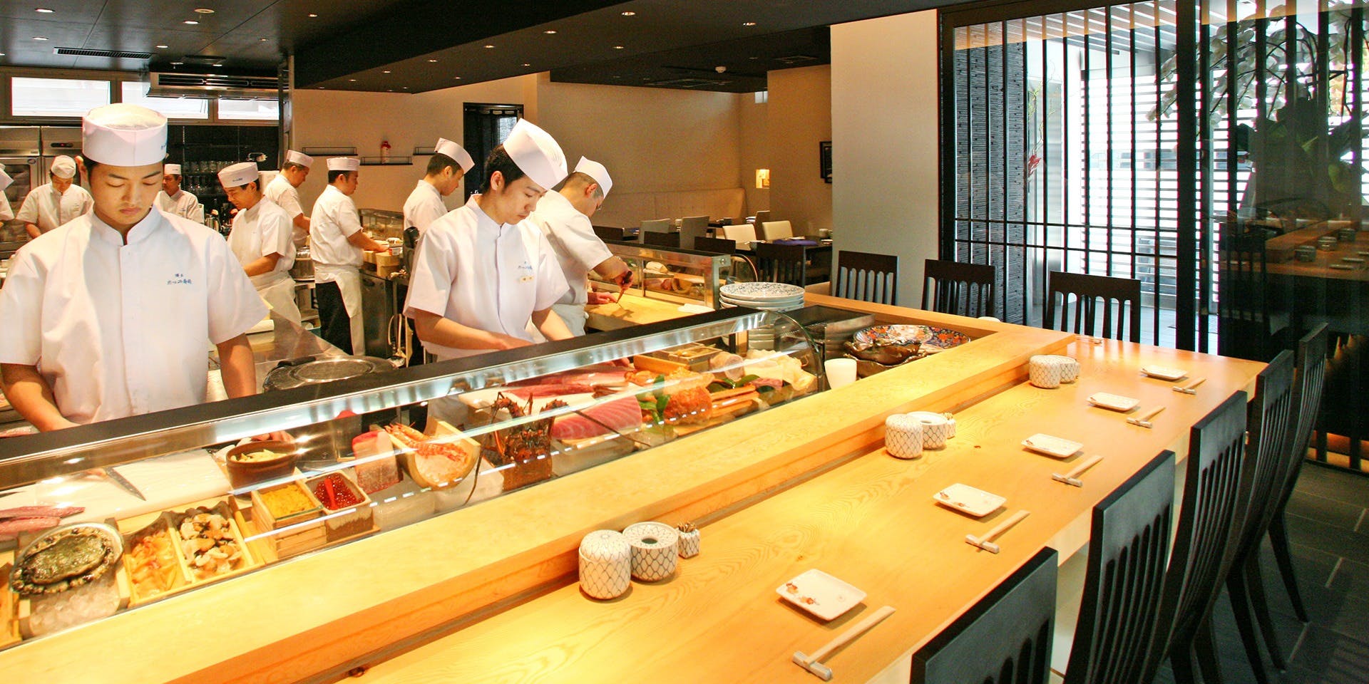 記念日におすすめのレストラン・たつみ寿司 総本店の写真2