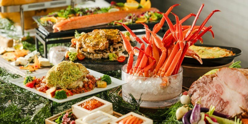 ウィンターホリデーディナーブッフェ＋乾杯グラスシャンパン1杯＆ソフトドリンクバー付き