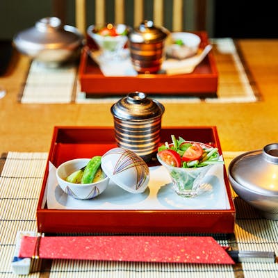 晴れの日、顔合わせに