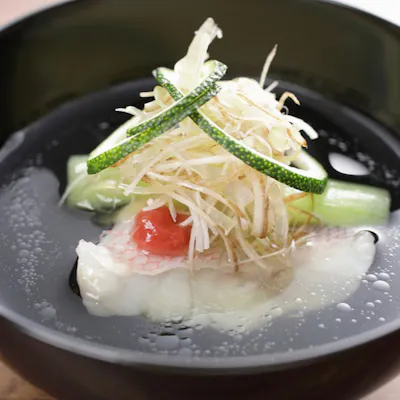 四季折々の食材を自由な発想で