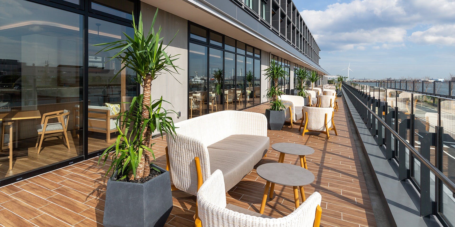 レストラン&バー「Larboard」／インターコンチネンタル横浜Pier 8 - 画像2