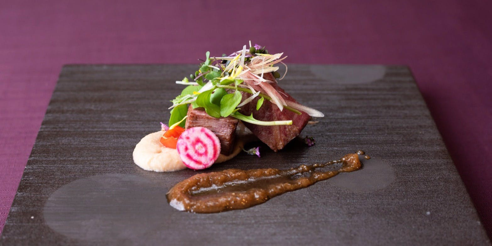 西洋料理 THE OCEANS 3710 【フルコース】前菜、スープ、魚料理、肉料理