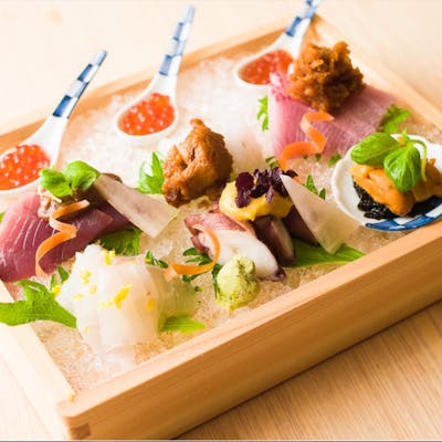 季節感溢れる彩り豊かな懐石料理