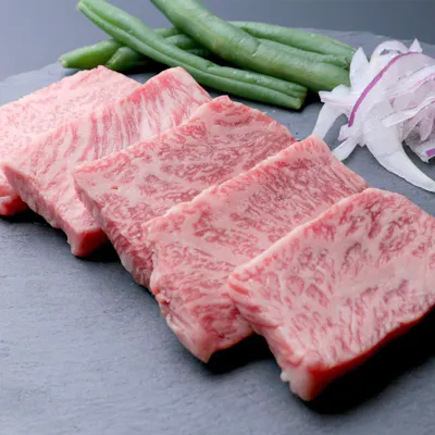 国産黒毛和牛を初め、厳選食材を使用したメニュー