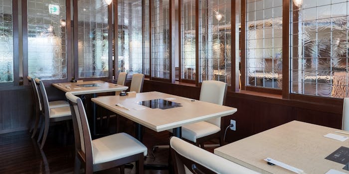 ディナー しゃぶしゃぶ鉄板焼きステーキ 紺kou おもろまち店 しゃぶしゃぶてっぱんやきすてーき こう おもろまちてん 古島 しゃぶしゃぶ 鉄板焼き 一休 Comレストラン ディナー しゃぶしゃぶ鉄板焼きステーキ 紺kou おもろまち店 しゃぶしゃぶてっぱんやきすてーき こう おもろまちてん 古島 しゃぶしゃぶ 鉄板焼き 一休 Comレストラン