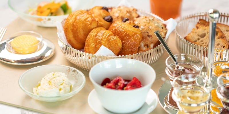 【Petit Dejeuner  ”LE CONTINENTAL”】 朝食のご予約
