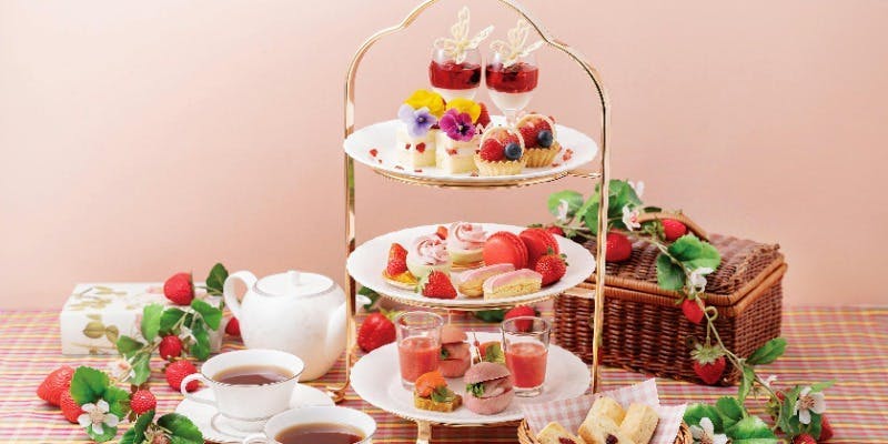 【 Spring Afternoontea Set ～Strawberry Picnic～】＋スパークリングワイン（3/1～5/31）