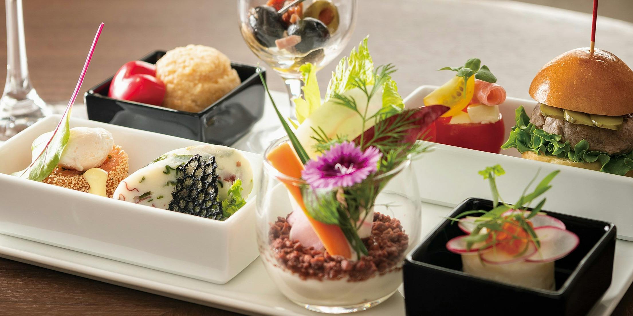 ラウンジ ルネサンス 宝塚ホテル 宝塚 カフェラウンジ 一休 Comレストラン