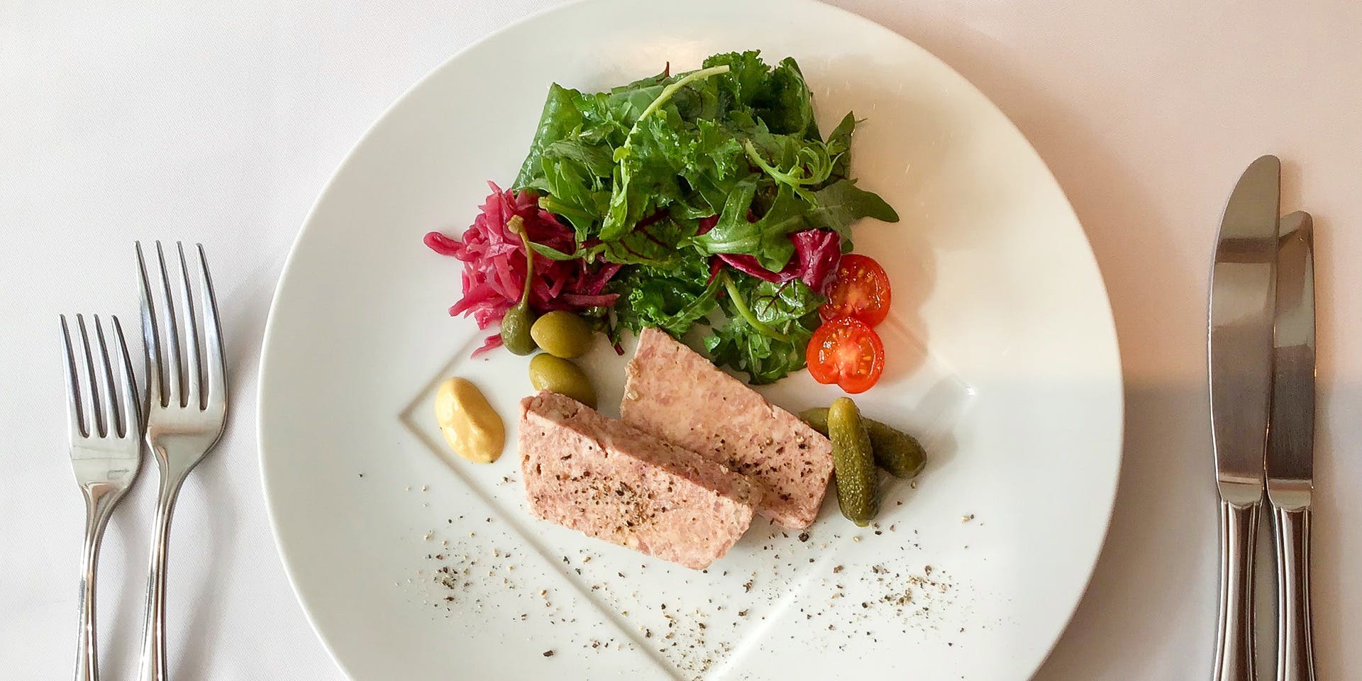 ラ・ターブル・オ・ジャポン（La table au japon）