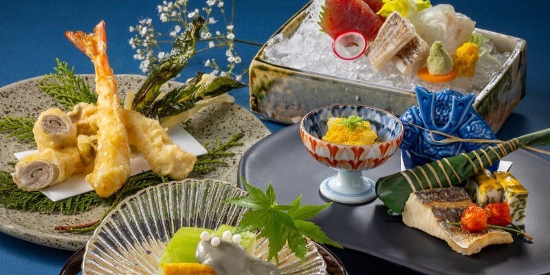 【京の四季会席＜嵯峨野＞】先付、吸物、焼八寸、強肴、甘味など全8品