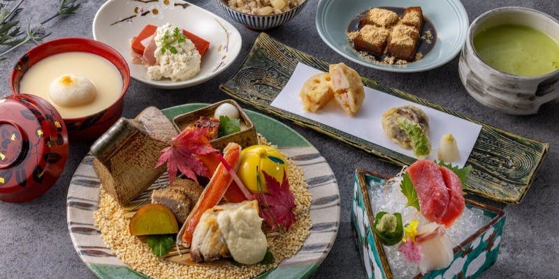 【季節会席＜桂＞】先付、吸物、焼八寸、強肴、甘味など全6品