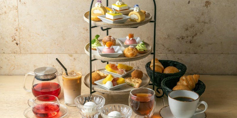 SALONE VENDREDI（サローネヴァンドルディ）