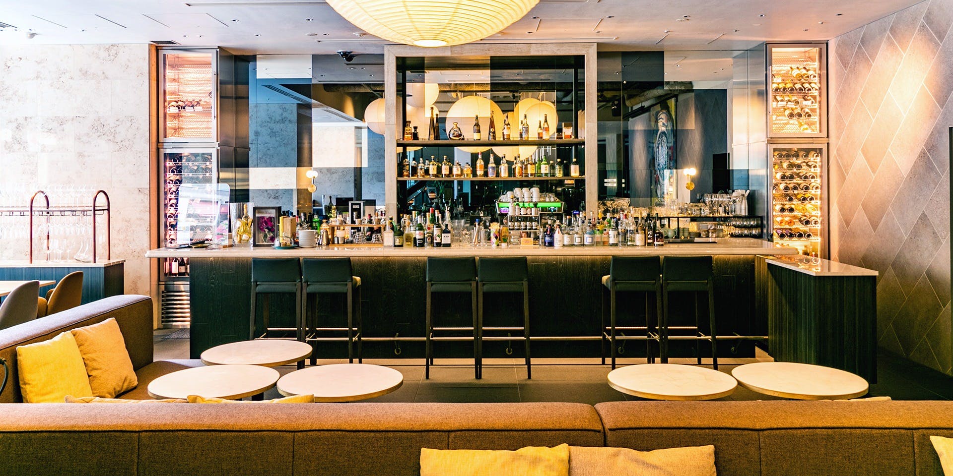 SALONE VENDREDI（サローネヴァンドルディ）