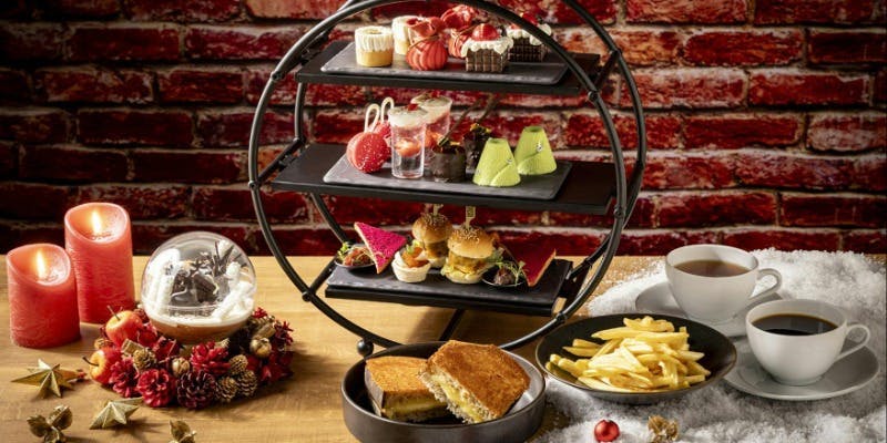 【フレンチフライ＆チーズサンド付き】クリスマスアフタヌーンティー＋スノードームショコラ＆SPドリンク