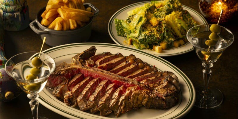 District - Brasserie, Bar, Lounge�^�L���v�g���V�h����