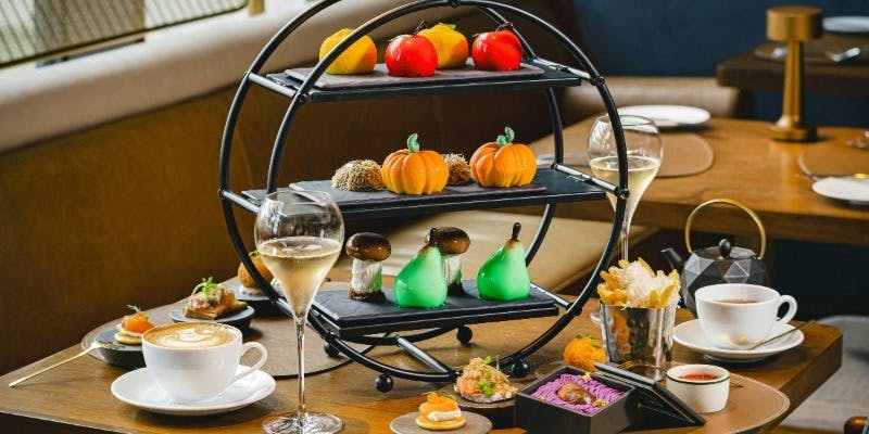 District - Brasserie, Bar, Lounge�^�L���v�g���V�h����