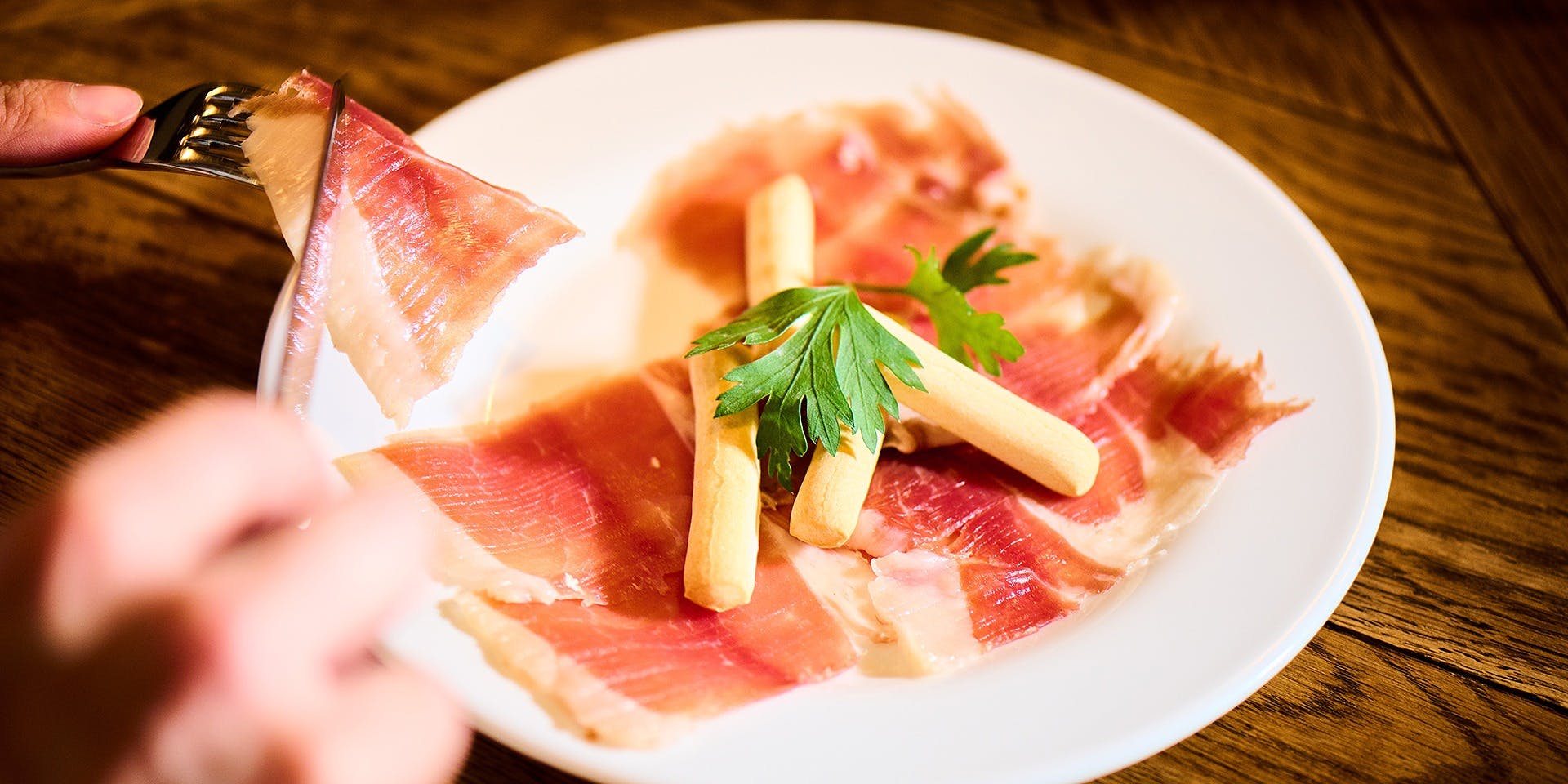 marble arch 日比谷OKUROJI（マーブルアーチ）