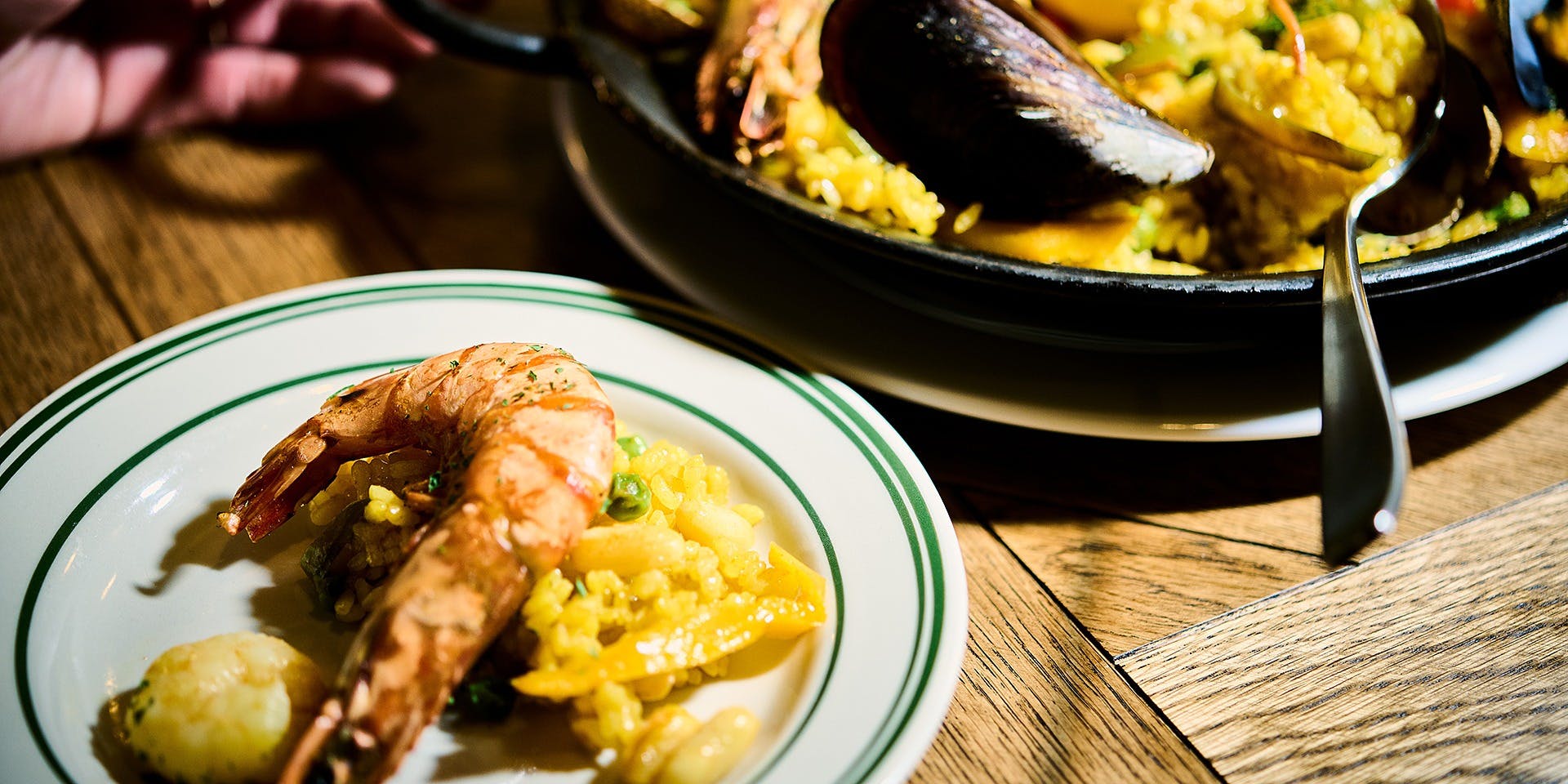 marble arch 日比谷OKUROJI（マーブルアーチ）