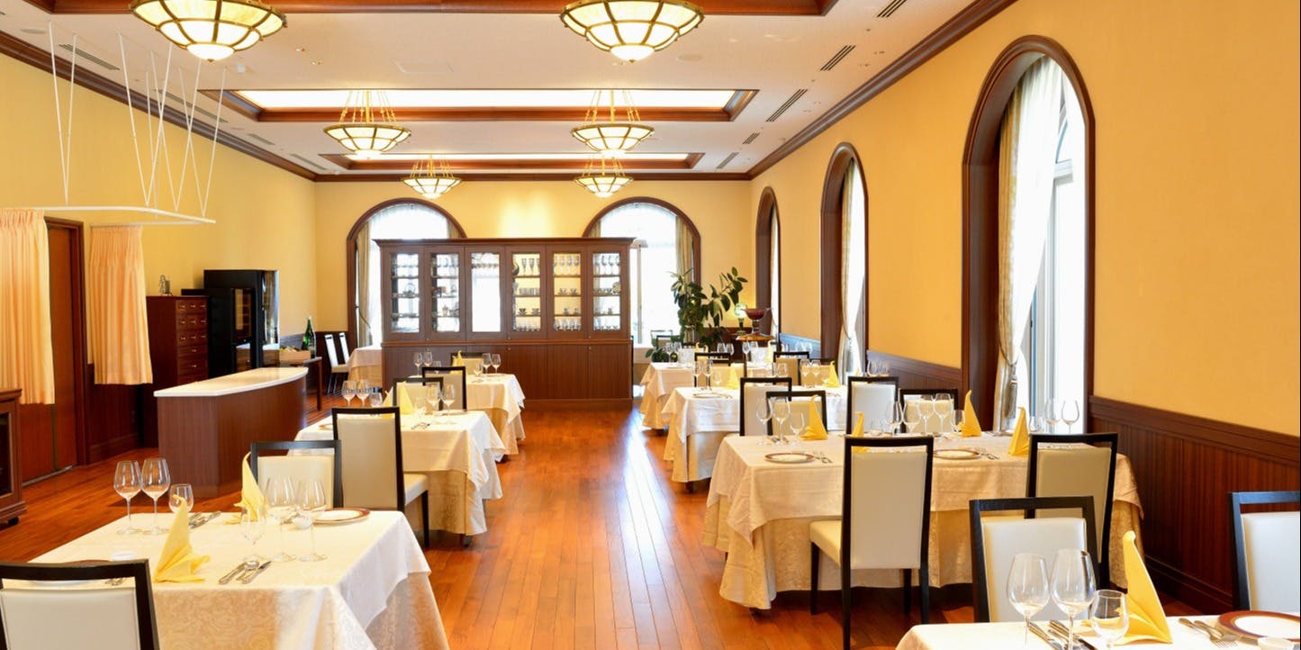 レストラン アンテェナアト (泉國邸)