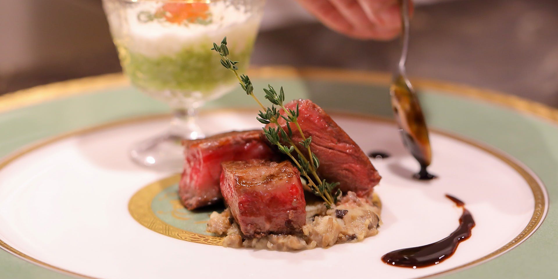 良弥 嵐山本店（ヨシヤ）