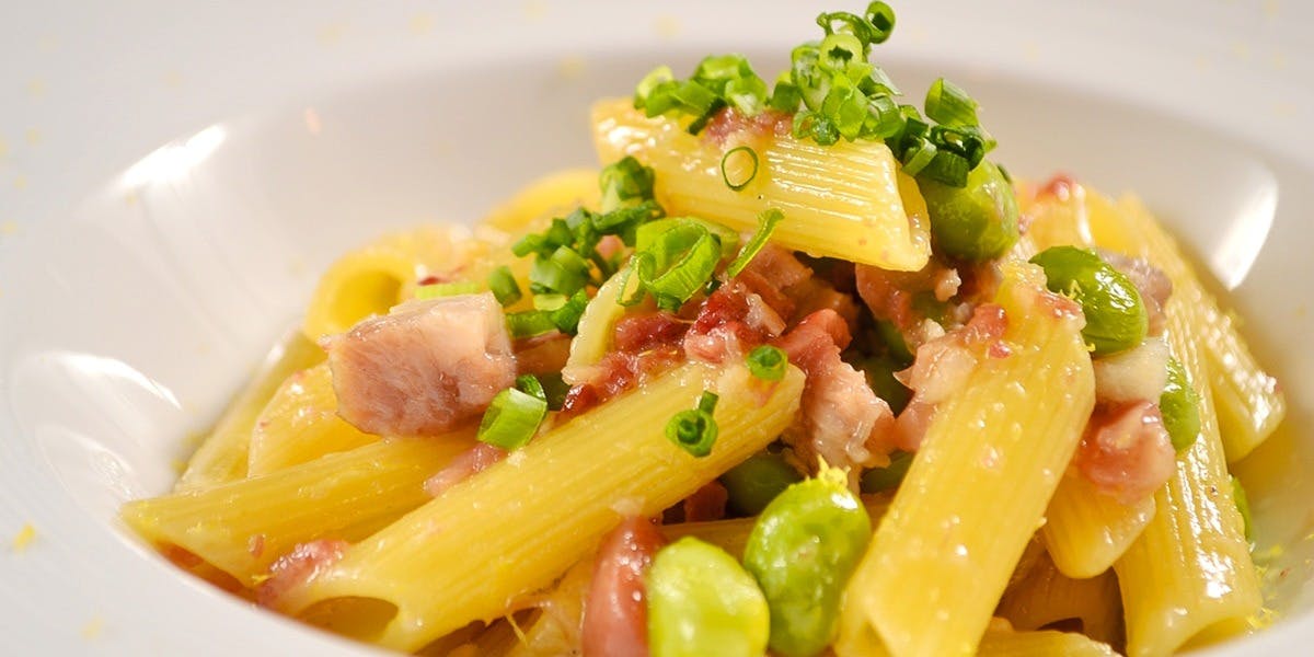 ビストロ ラ・プリュム（BISTRO La Plume）