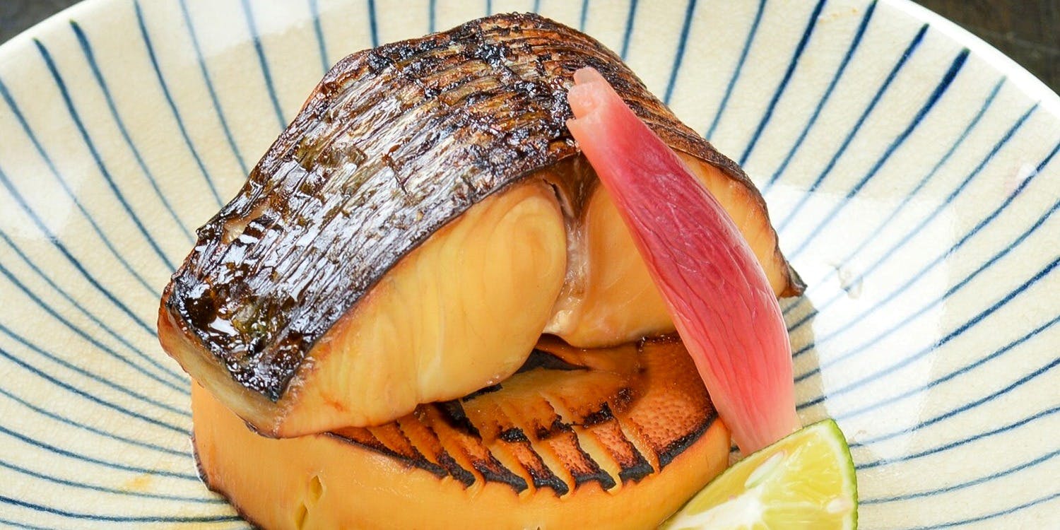 御料理 汐路 らん（【旧店名】炭火会席 藍亭）