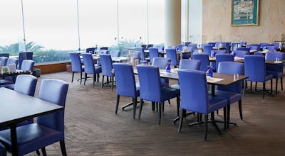 三崎港 蔵 ミサキコウ クラ 三浦 炭火焼 一休 Comレストラン