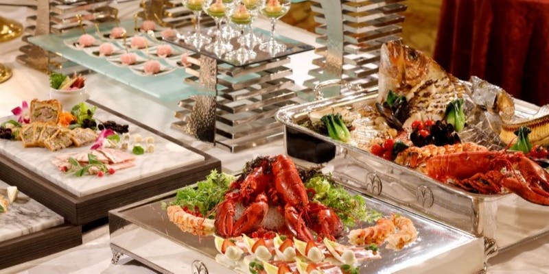 【デラックスプラン】ブッフェスタイル＋フリーフロー付＋お得な特典（WEB限定）