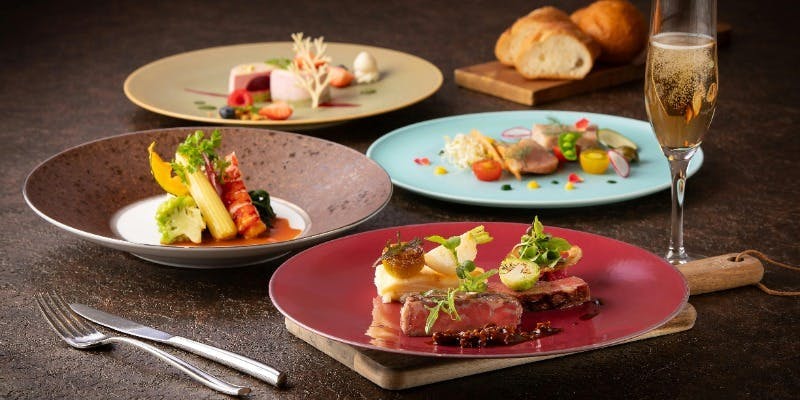 12月24日限定　「クリスマスディナーコース」＋乾杯用グラスシャンパン付き！