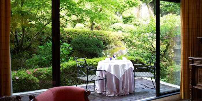 八王子日本閣 レストラン フローラ ハチオウジニホンカク レストラン フローラ 八王子 フランス料理 日本料理 一休 Comレストラン