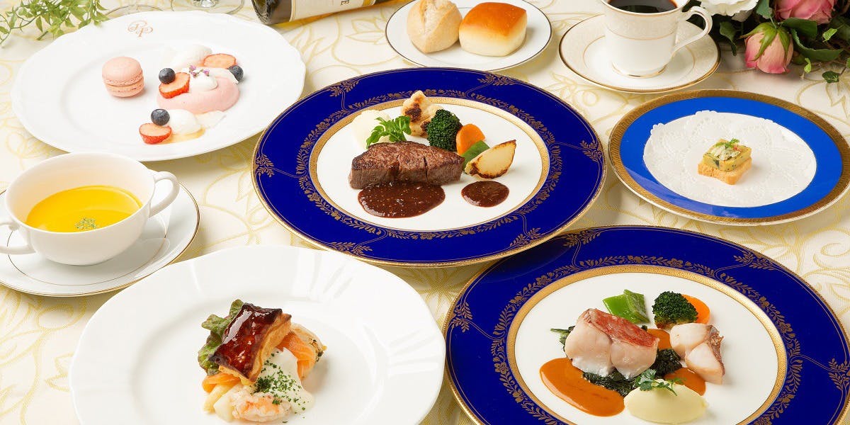 レストラン・フロ－ラ（Restaurant FLORA）