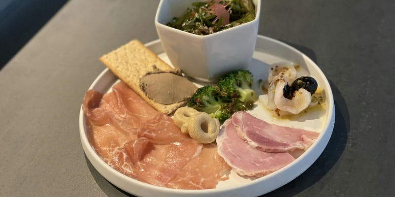 【ビューティーコース】こだわり食材を使った医師監修のビューティーコース＋ウエルカムドリンク