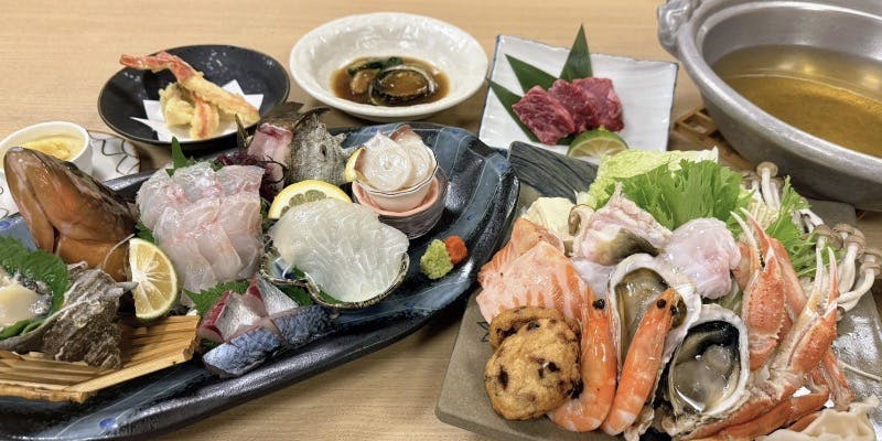 冬の味覚と特選海鮮贅沢鍋のスペシャルコース全8品＋2時間飲み放題（個室）（11月ー12月）