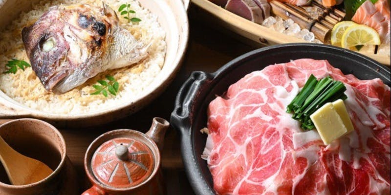 【海鮮舟盛りと豚の陶板焼きの名物鯛めしコース】＋飲み放題付き
