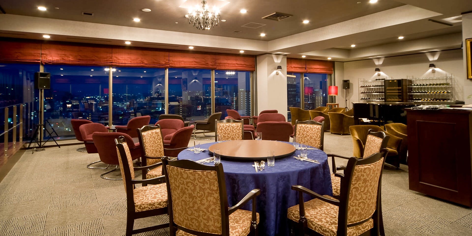 トップラウンジ＆レストラン ラズベリー（Raspberry）