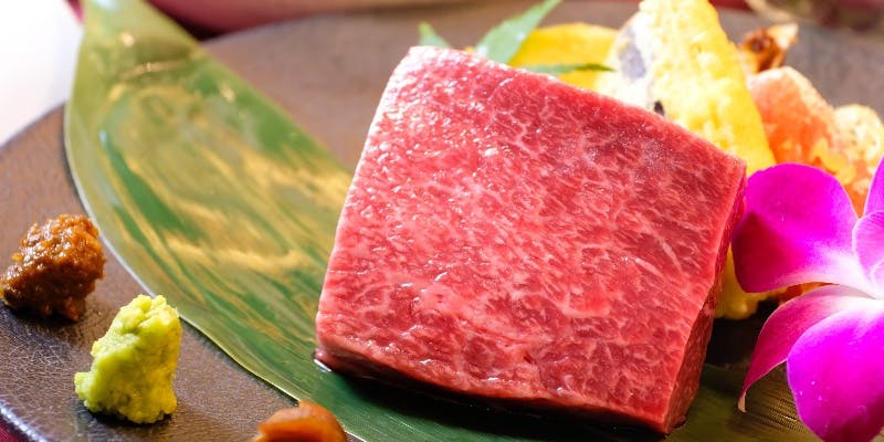 【期間・ご予約限定】A5ランクの神戸牛を手軽に経験してみたい方にお勧めの極上赤身肉含む全7品