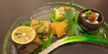 【おまかせ寿しコース】前菜、寿司約十二貫、巻物、お椀など - 北新地 五郎寿し