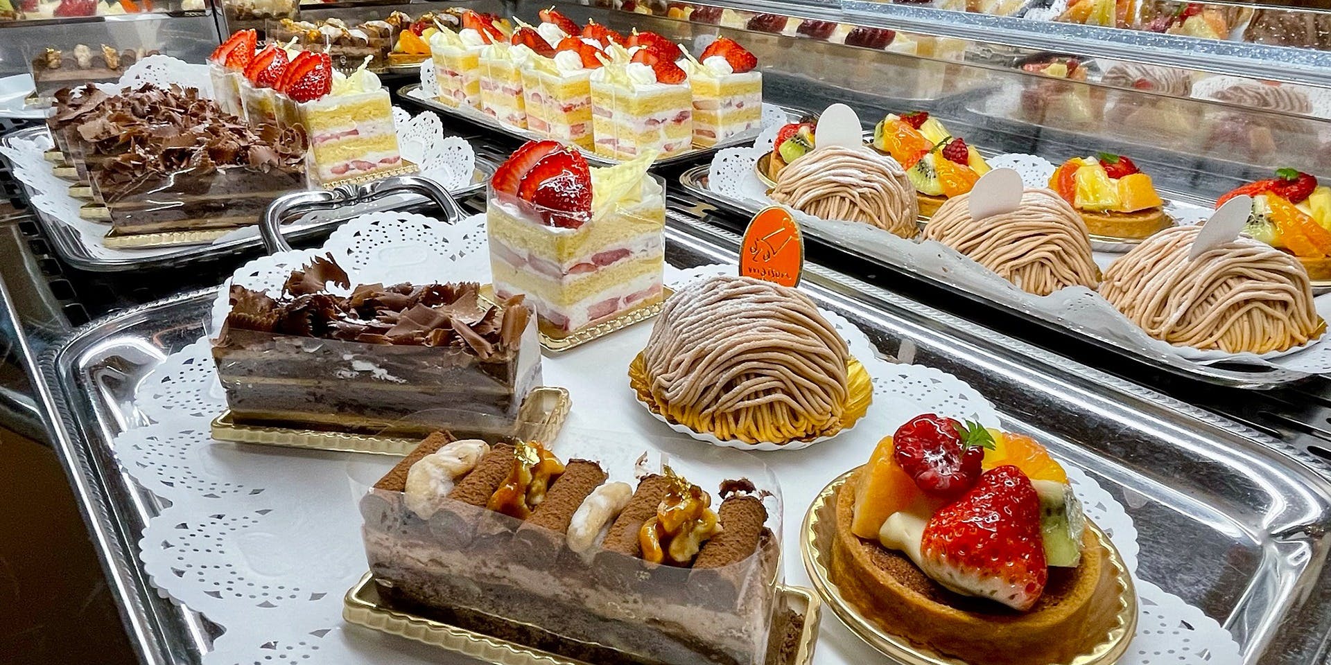 ティーラウンジ ベルクール／神戸ポートピアホテル - 画像3