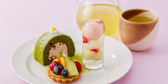 ロビーラウンジ ロビーラウンジ レンブラントホテルアツギ レンブラントホテル厚木 ラウンジ 一休 Comレストラン