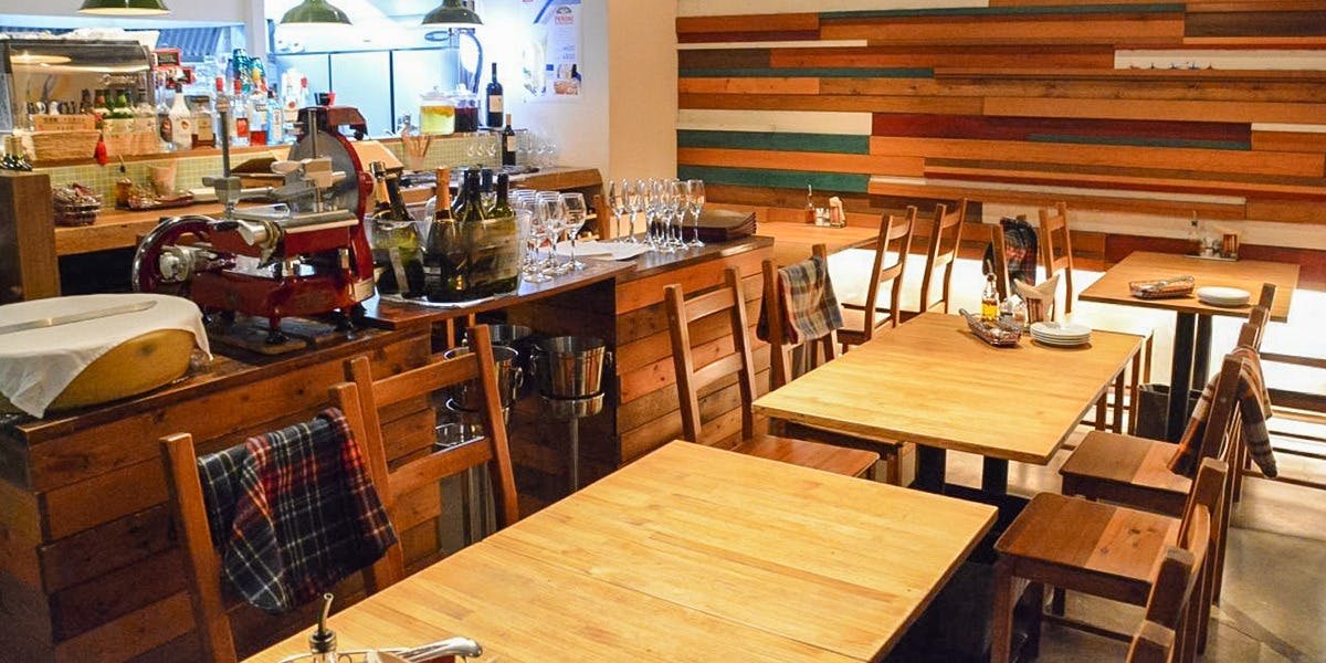 ピアチェーレ（Piacere）