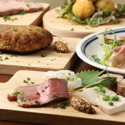 洋食とクラフトビールのコラボレーション