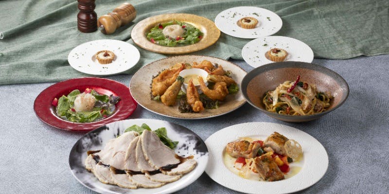 グランポレールコース 飲み放題付  知床鶏  山形豚のローストを堪能できるスタンダードなコース