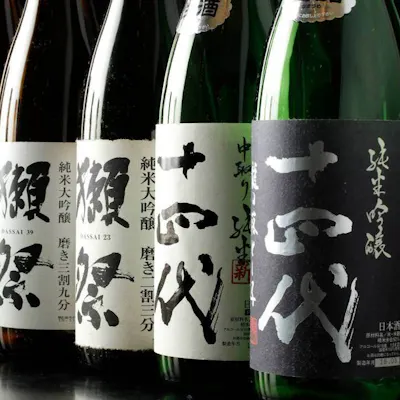 豊富に取りそろえる日本酒