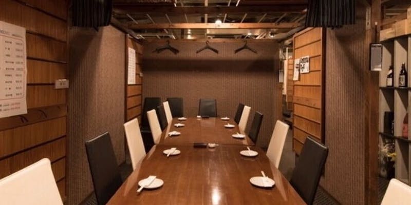 お薦め！暖かいお鍋で忘年会！【牡蠣と合鴨鍋コース】生ビールなど2時間92種類飲み放題　8,800円