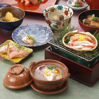 享保年間から受け継がれた「美濃吉」の京懐石